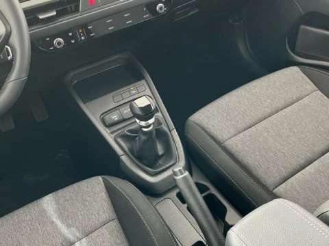Kia Stonic 1.0 T-GDi 85kW (115CV) MHEV Concept