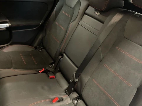 Mercedes-Benz GLB 200 d