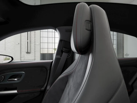 Mercedes-Benz Clase CLA  180 con tecnología híbrida