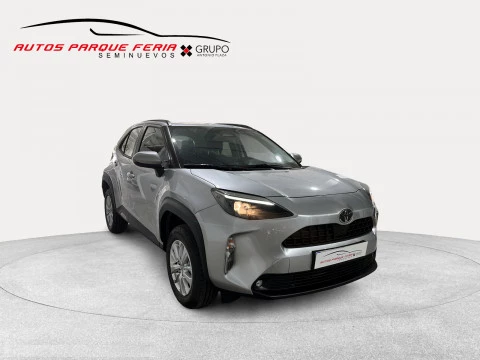 Toyota Yaris Cross 1.5 130H Business Plus