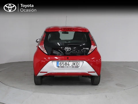 Toyota Aygo 1.0 70 x-play