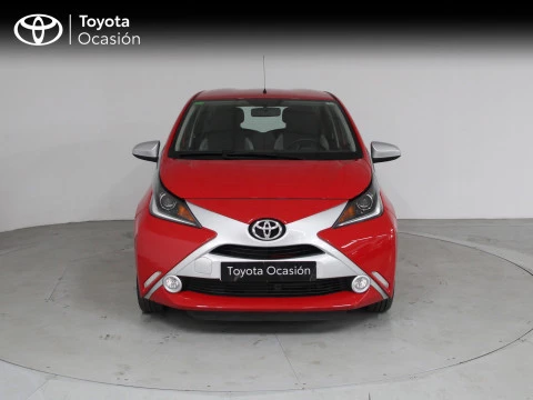 Toyota Aygo 1.0 70 x-play