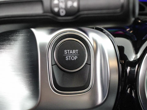 Mercedes-Benz EQB BEV 71KWH EQB 250+ AMG NIGHT EDITION AT 190 5P