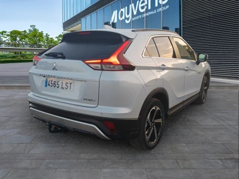 Mitsubishi Eclipse Cross 2.4 PHEV Kaiteki Auto 4WD