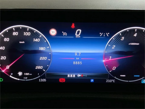 Mercedes-Benz Clase A 180 Sedán