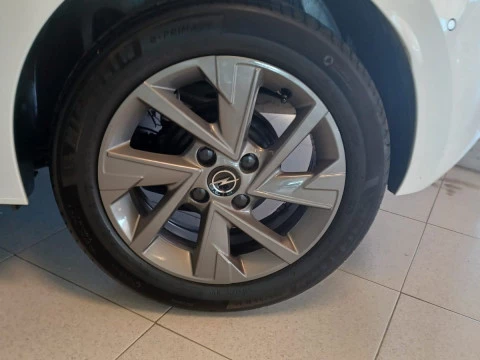 Opel Corsa 1.2T XHL 74kW (100CV) Edition Opel Corsa 1.2T XHL 74kW (100CV) Edition