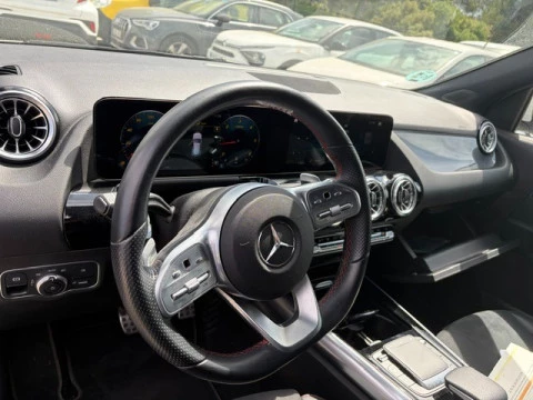Mercedes-Benz GLA GLA 200 D