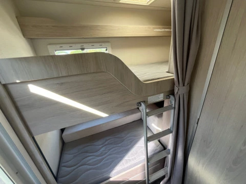 CHAUSSON FLASH C656