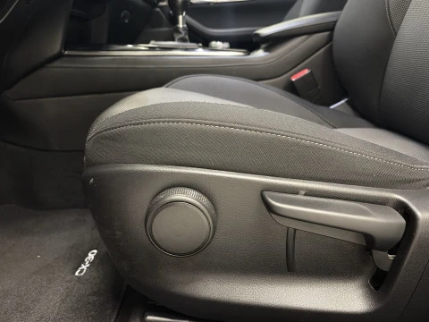 Mazda CX-30 2.0 e-Skyactiv-X Zenith 137 kW (186 CV)