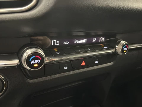 Mazda CX-30 2.0 e-Skyactiv-X Zenith 137 kW (186 CV)