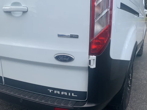 Ford Transit Custom Van 2.0 TDCI 96kW 300 L1 MHEV Trail