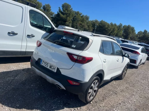 Kia Stonic 1.0 T-GDi 74kW (100CV) MHEV MT Concept