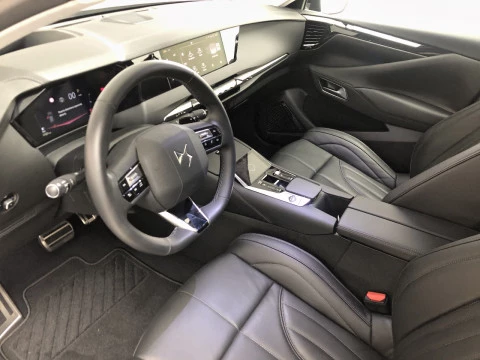 DS 4 CROSS PureTech 130 automßtico RIVOLI