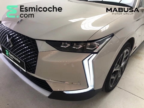 DS 4 CROSS PureTech 130 automßtico RIVOLI