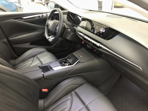 DS 4 CROSS PureTech 130 automßtico RIVOLI