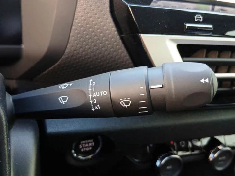 Citroën C4 Hybrid 145 Business Edition e-DCS6 107 kW (145 CV)