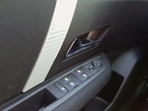 Citroën C4 Hybrid 145 Business Edition e-DCS6 107 kW (145 CV)