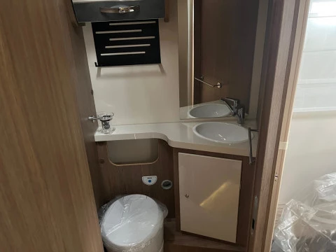 ELNAGH BARON BARON 579