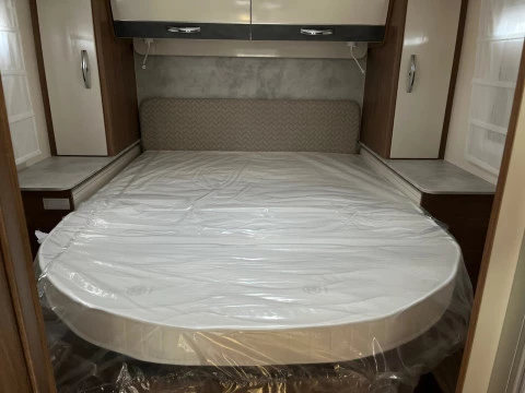 ELNAGH BARON BARON 579