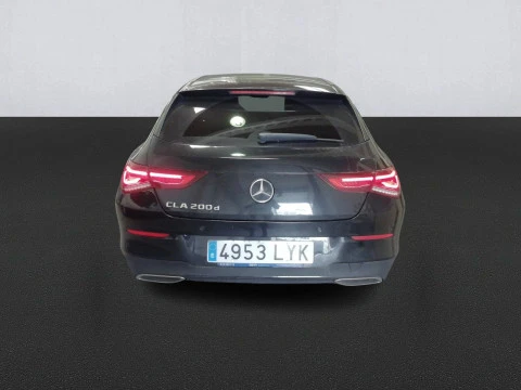 Mercedes-Benz CLA CLA 200 D DCT Shooting Brake