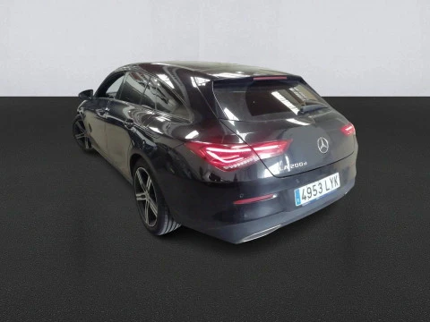 Mercedes-Benz CLA CLA 200 D DCT Shooting Brake
