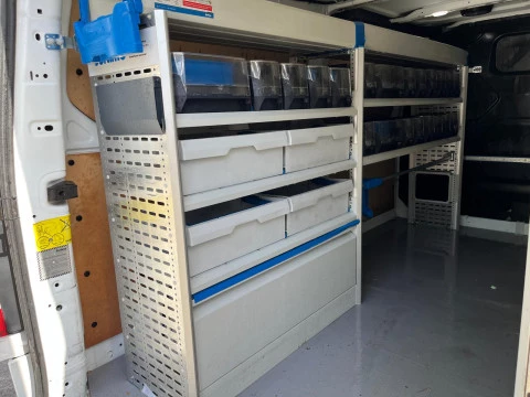 Ford Transit Custom L2 FURGON TALLER