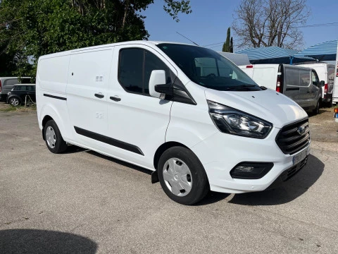 Ford Transit Custom L2 FURGON TALLER