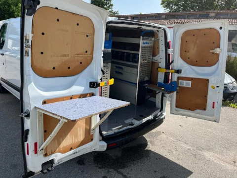 Ford Transit Custom L2 FURGON TALLER