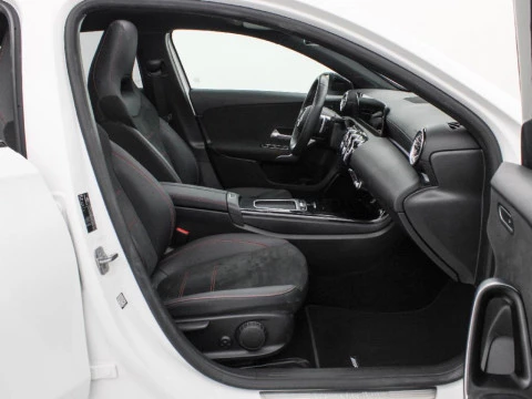 Mercedes-Benz Clase A 180 MHEV