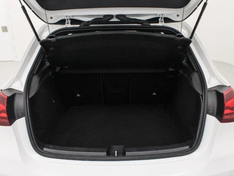 Mercedes-Benz Clase A 180 MHEV