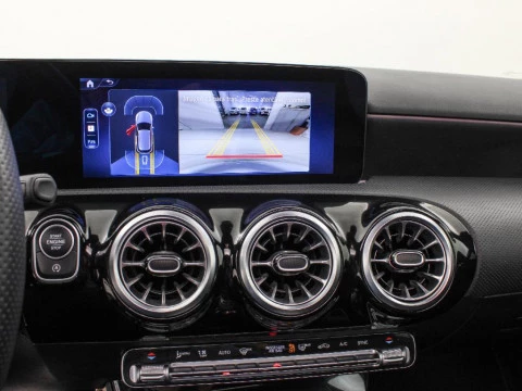 Mercedes-Benz Clase A 180 MHEV