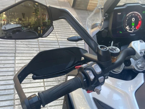 Triumph 1200 GT TRIUMPH TIGER 1200 GT EXPLORER