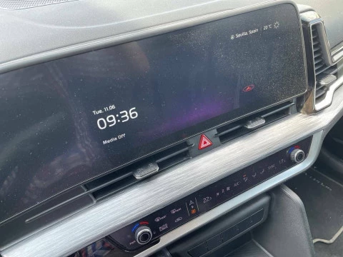 Kia Sportage 1.6 T-GDi 118kW (160CV) Drive 17