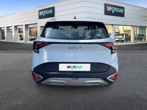 Kia Sportage 1.6 T-GDi 118kW (160CV) Drive 17