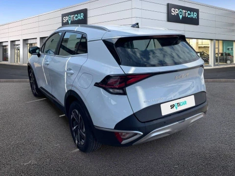 Kia Sportage 1.6 T-GDi 118kW (160CV) Drive 17