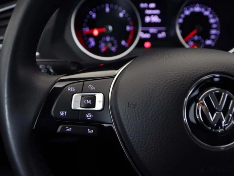Volkswagen TIGUAN 2.0 TDI 110KW EDITION 5P