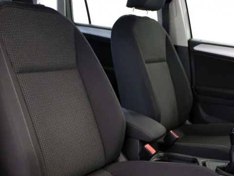 Volkswagen TIGUAN 2.0 TDI 110KW EDITION 5P