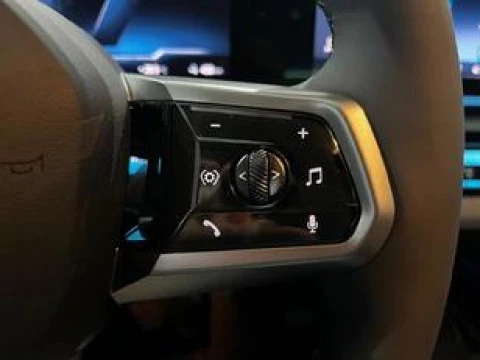 BMW iX I5 EDRIVE40 BERLINA