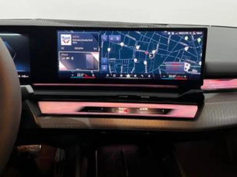 BMW iX I5 EDRIVE40 BERLINA