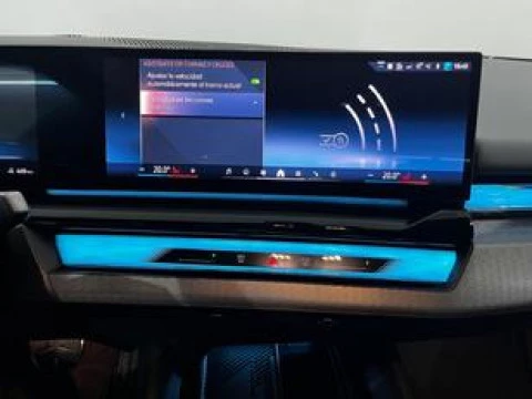 BMW iX I5 EDRIVE40 BERLINA
