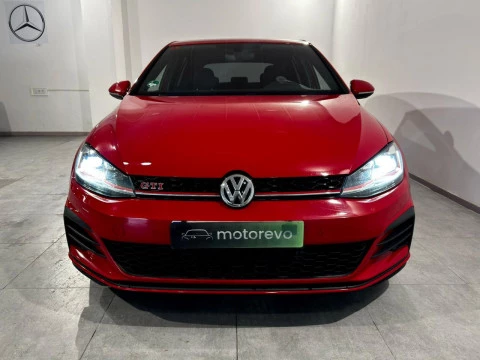 Volkswagen Golf GTI 245CV