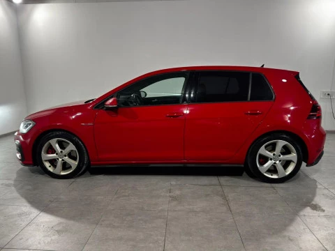 Volkswagen Golf GTI 245CV