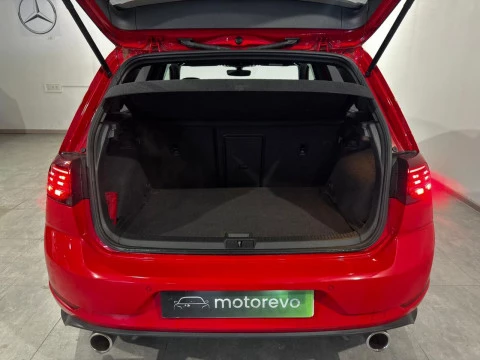 Volkswagen Golf GTI 245CV