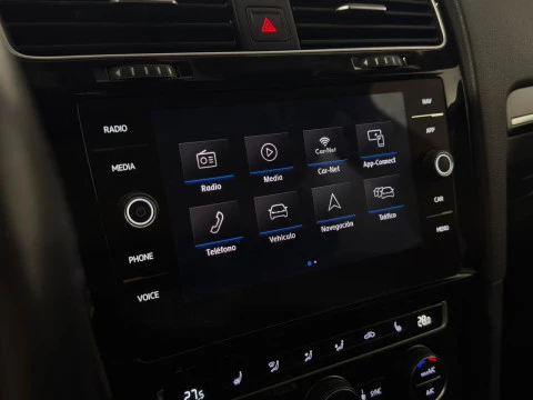 Volkswagen Golf GTI 245CV