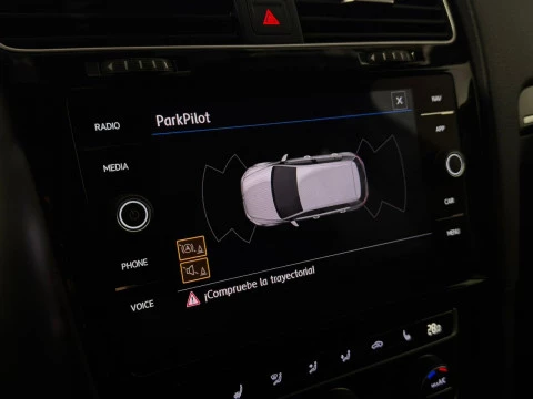 Volkswagen Golf GTI 245CV