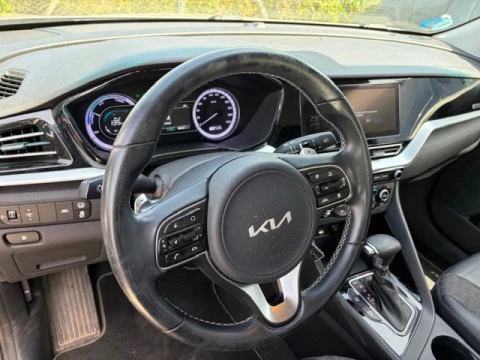 Kia Niro 1.6 GDi HEV 104kW (141CV) Drive