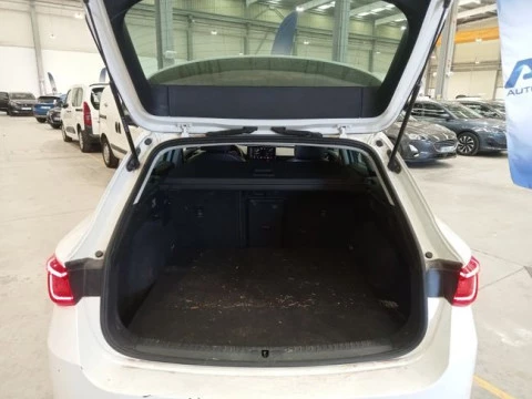 Seat Nuevo León SP 1.4 e-Hybrid DSG S&S FR