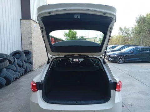 Seat Nuevo León SP 1.4 e-Hybrid DSG S&S FR