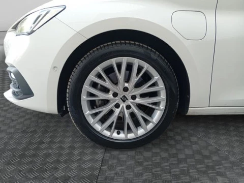Seat Nuevo León SP 1.4 e-Hybrid DSG S&S FR