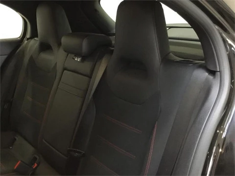 Mercedes-Benz Clase A 250 e con tecnología híbrida EQ